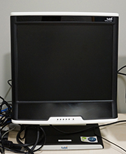 Eye tracker
